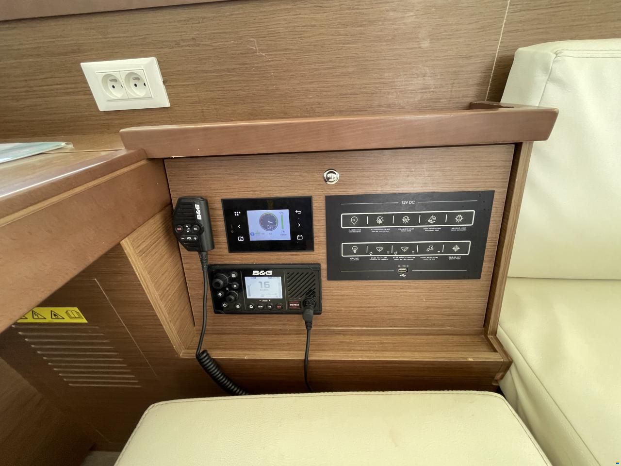 Lagoon 40
