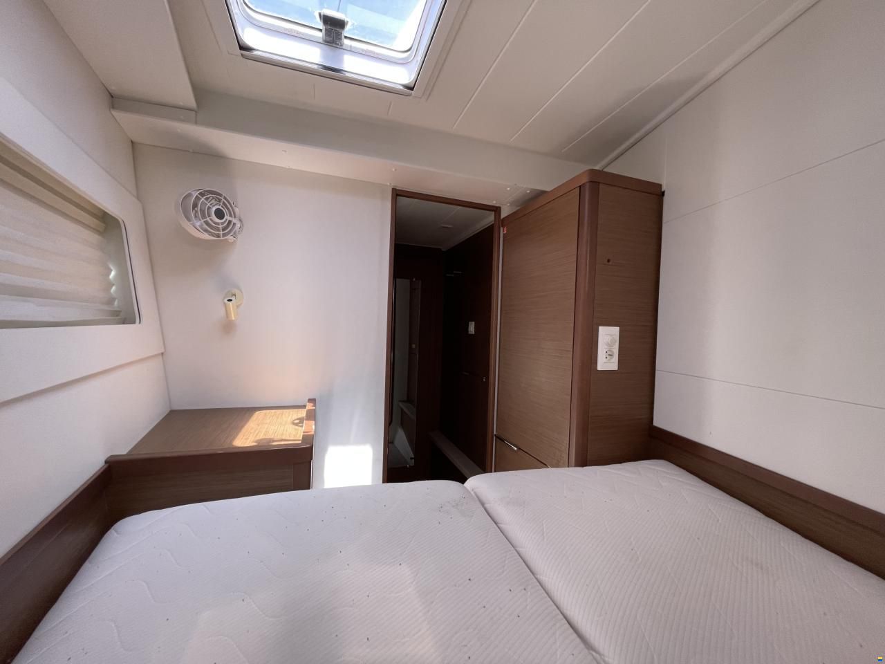 Lagoon 40