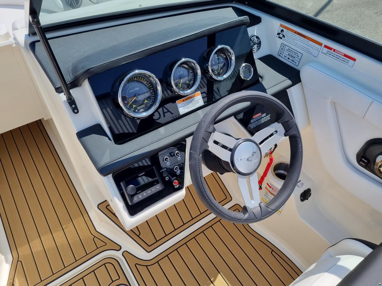 Sea Ray SPX 190  Europa