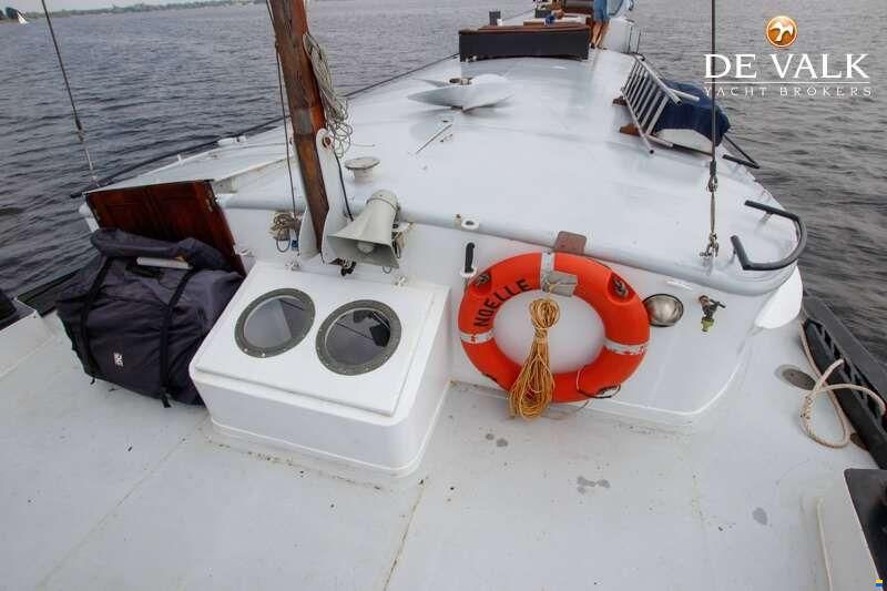 Houseboat Waterloft Luxemotor Spitz 38M