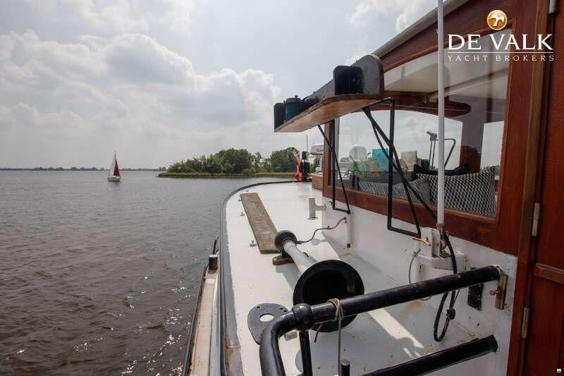 Houseboat Waterloft Luxemotor Spitz 38M
