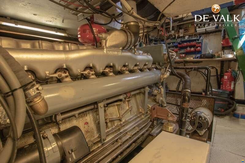 Houseboat Waterloft Luxemotor Spitz 38M