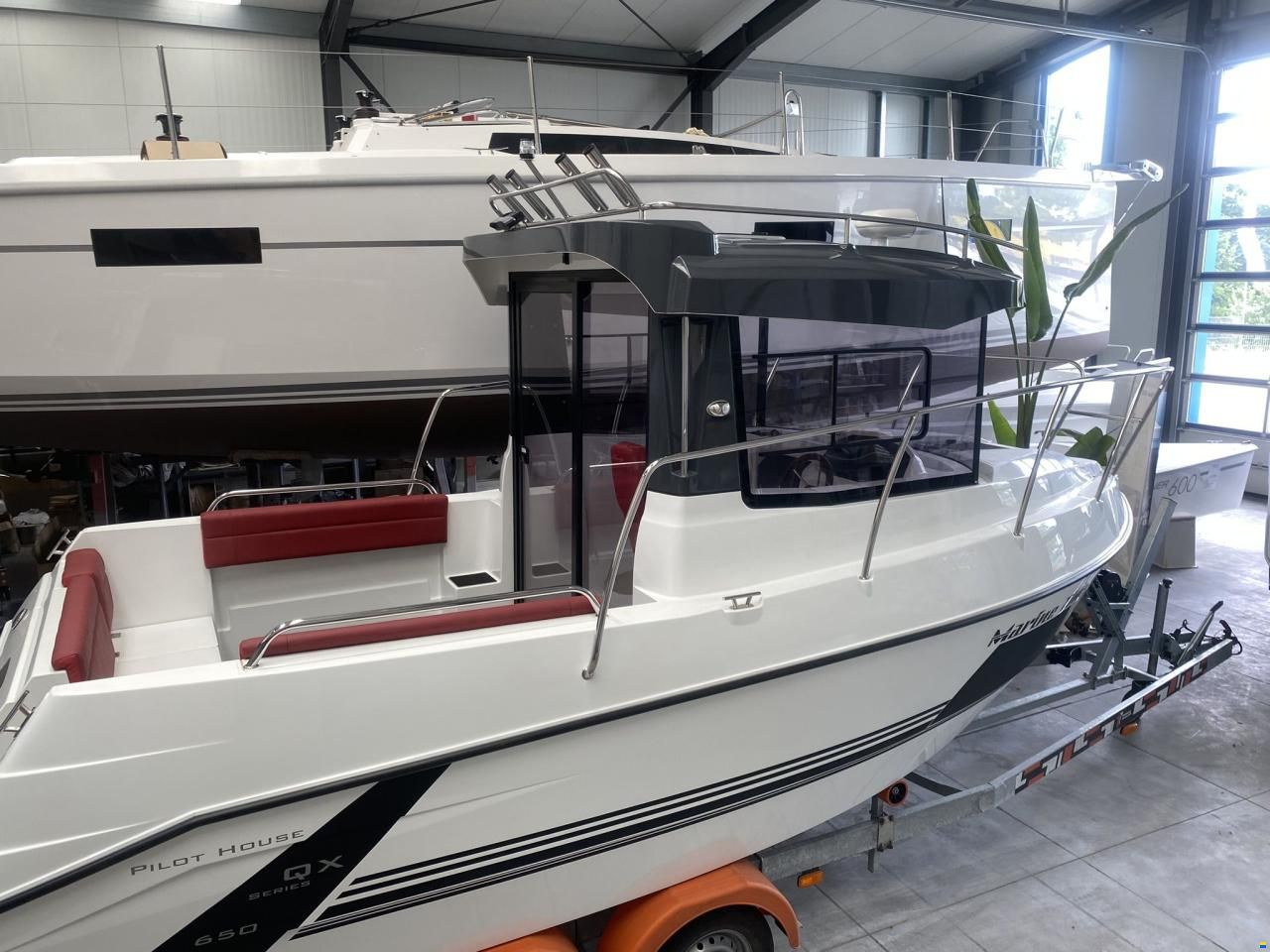Marine Time QX 650 Pilot House
