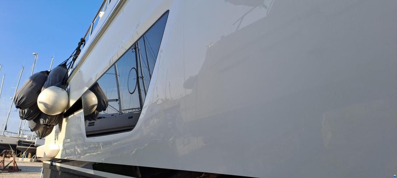 Ferretti 500