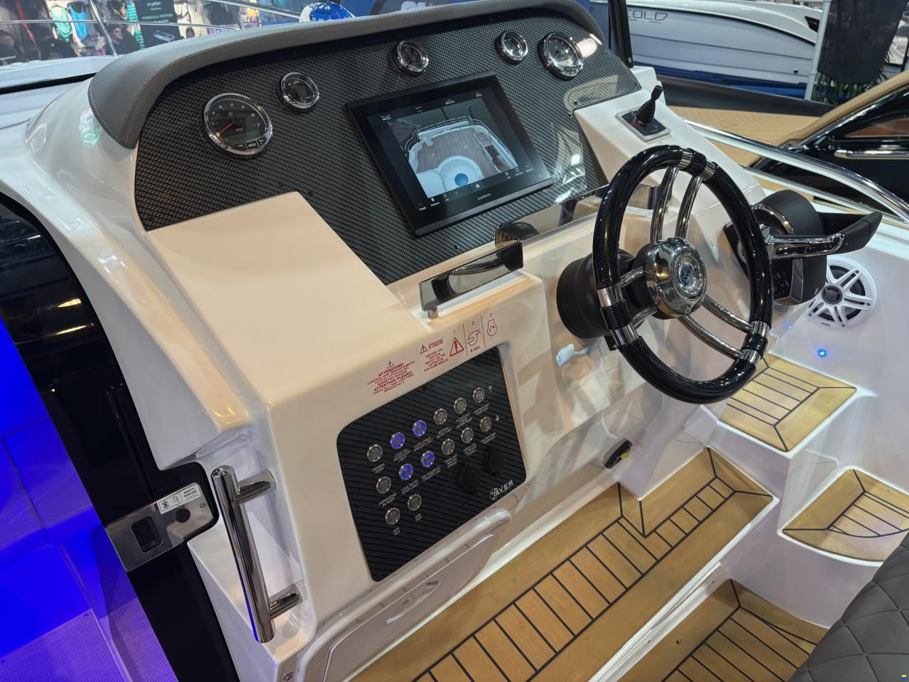 Saver 330 Walkaround