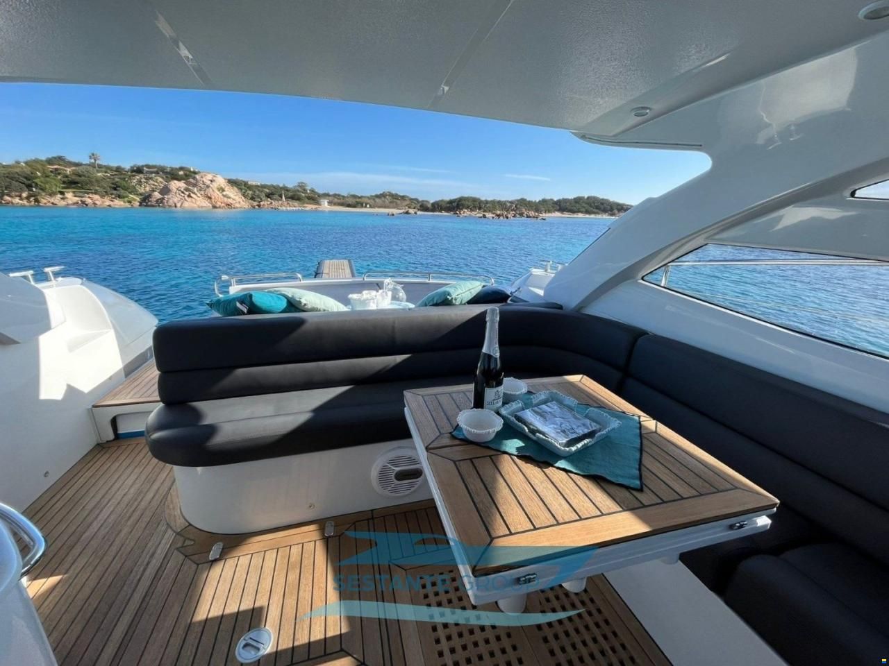 Pershing 50'