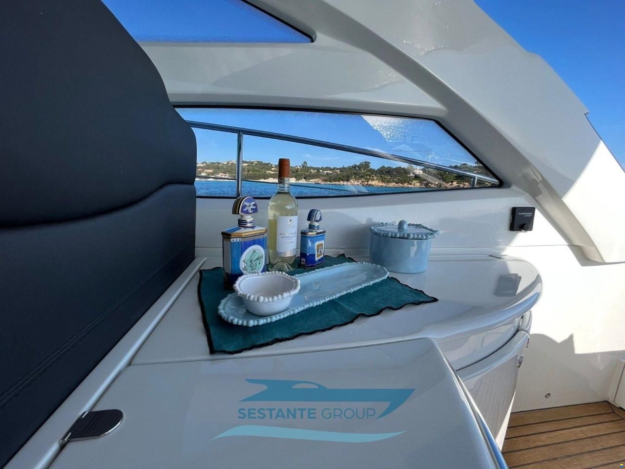 Pershing 50'