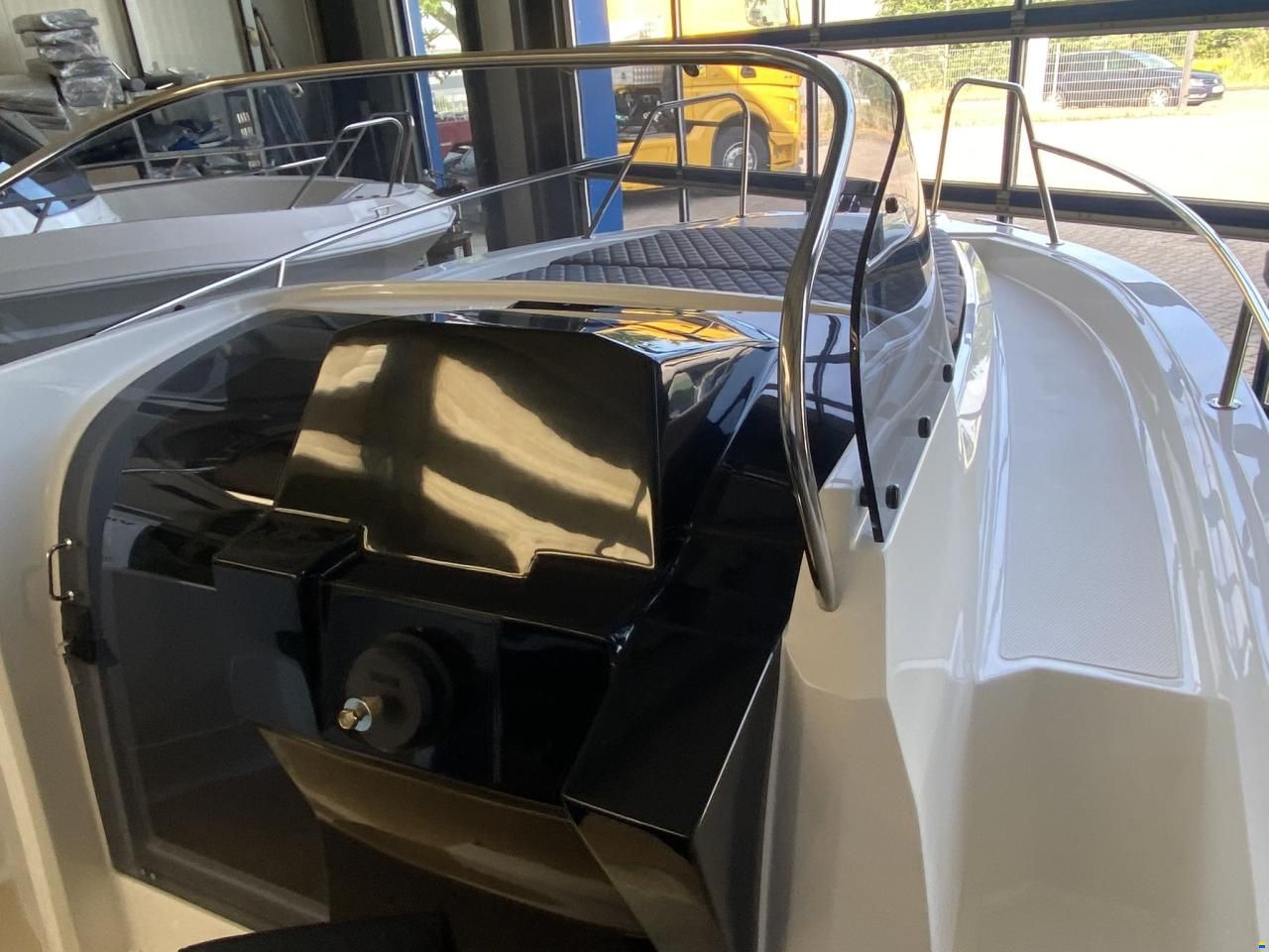 Marine Time QX 563 / 19 Sundeck