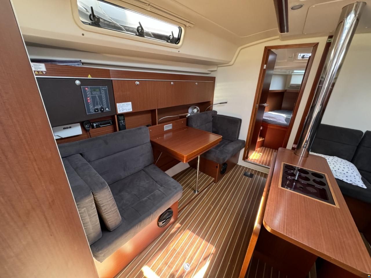 Hanse 415