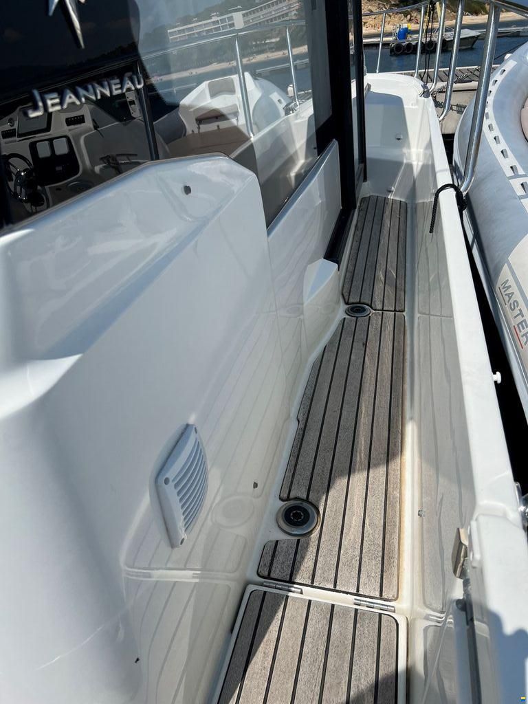 Jeanneau Merry Fisher 1095