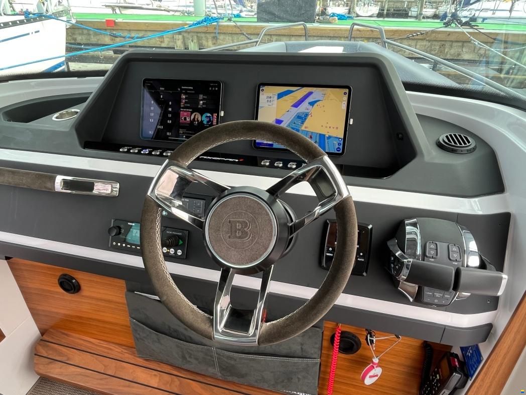 Axopar 28 AC Brabus Line