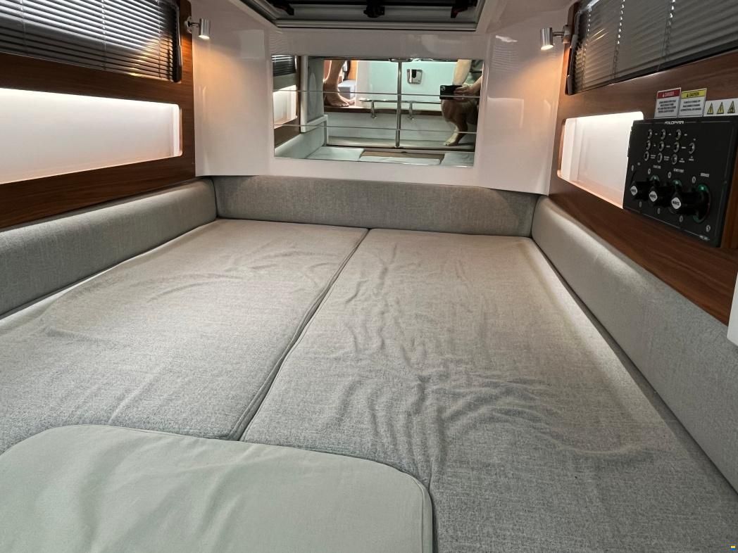 Axopar 28 AC Brabus Line