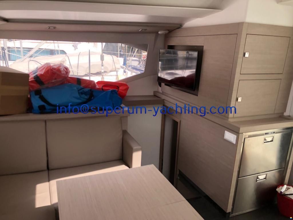 Fountaine Pajot Astrea 42