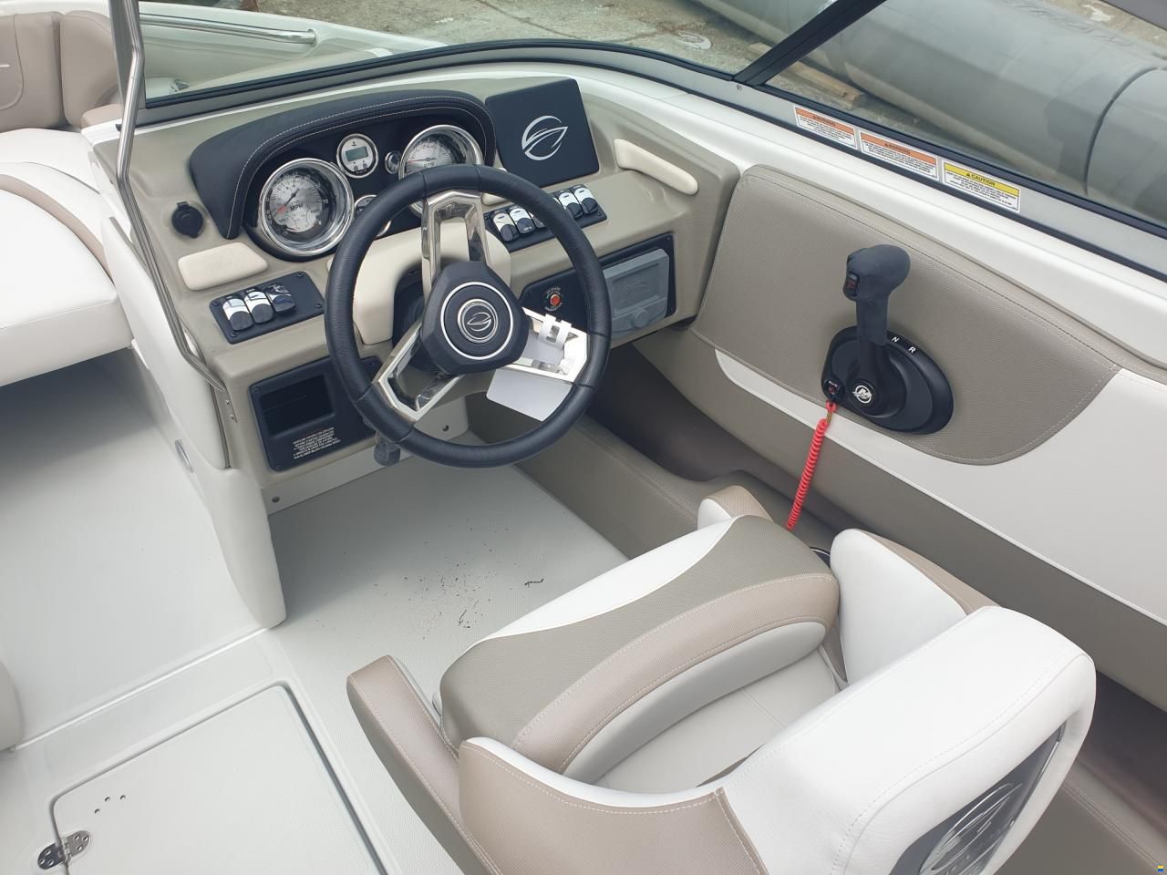Crownline 210 SS