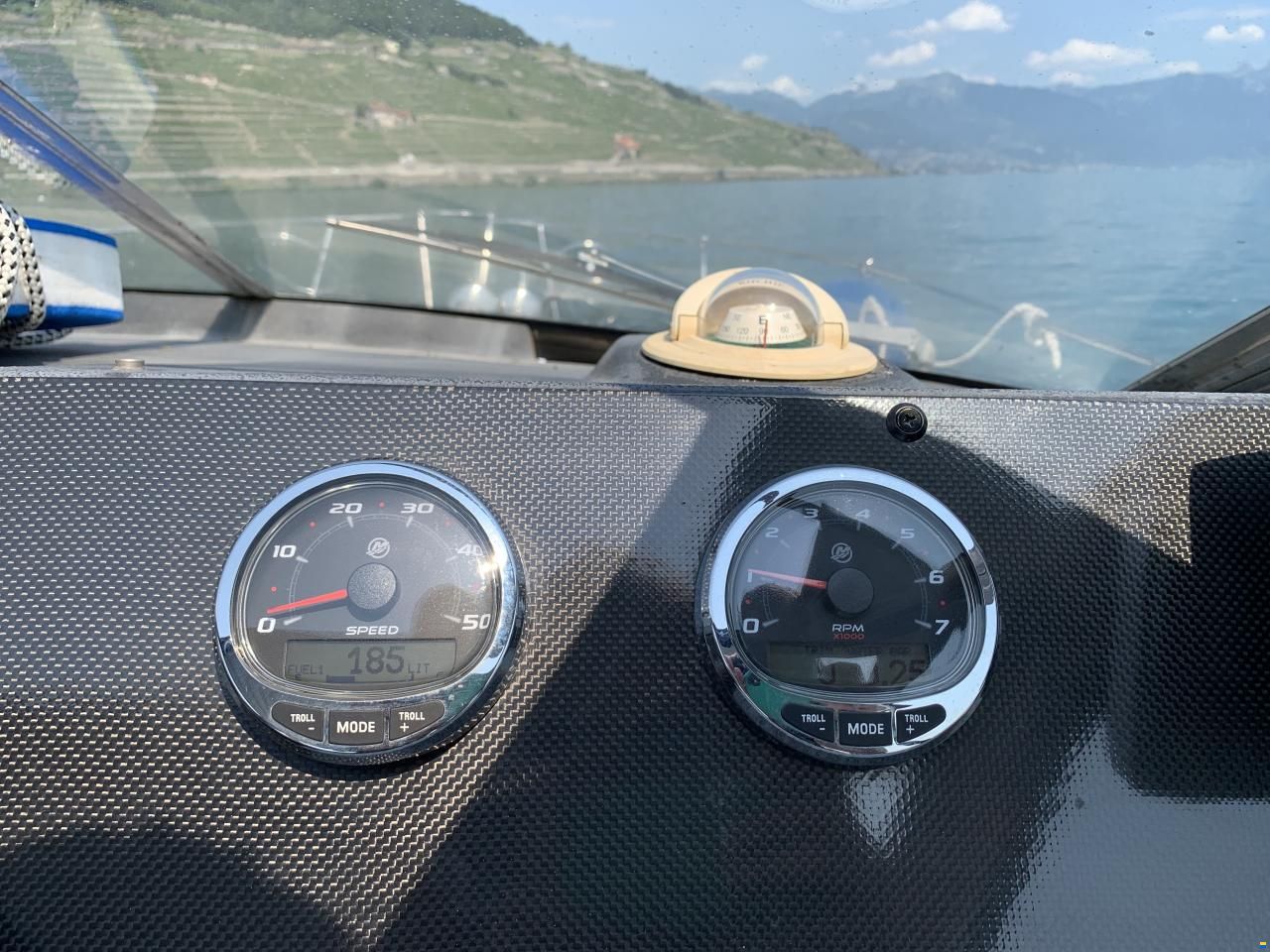 Bayliner Avanti 2950