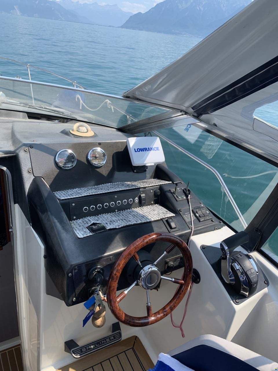 Bayliner Avanti 2950