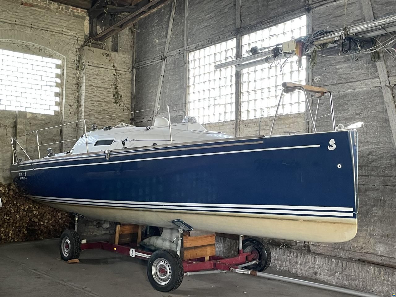 Beneteau First 27.7