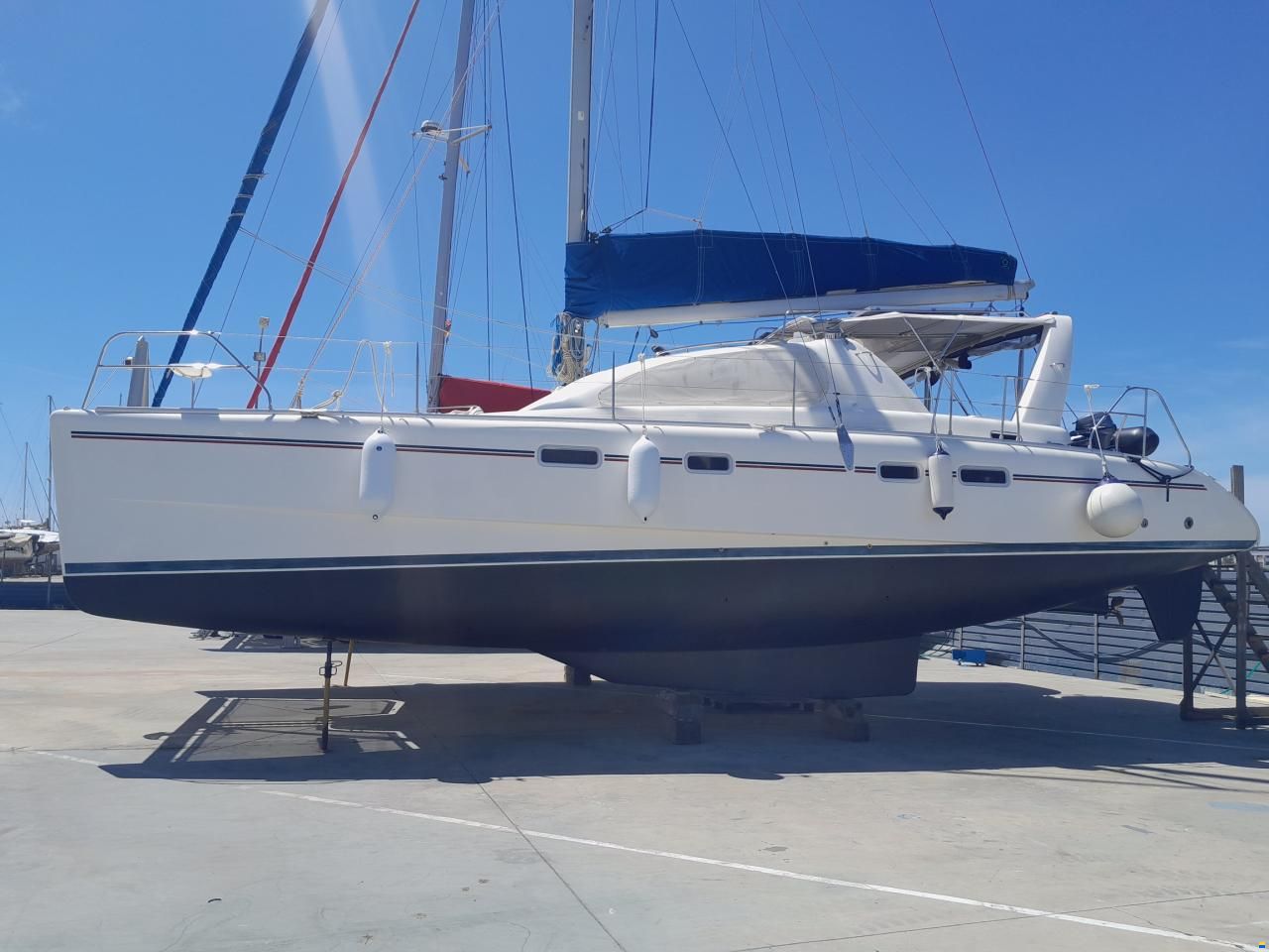 Leopard 42 Cruiser