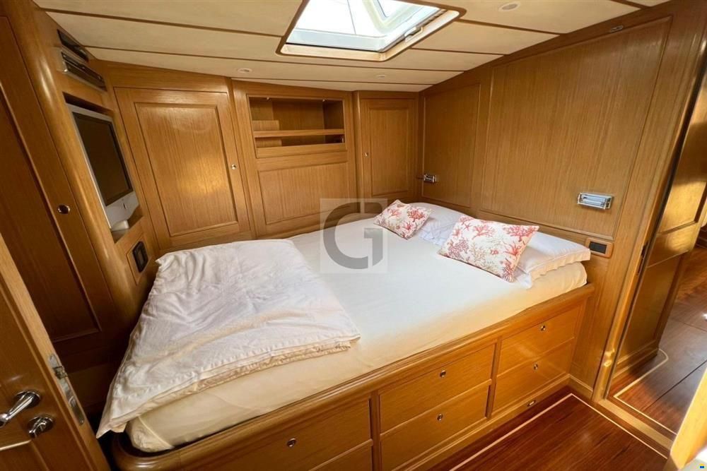 CN Yacht 2000 Felci FY71