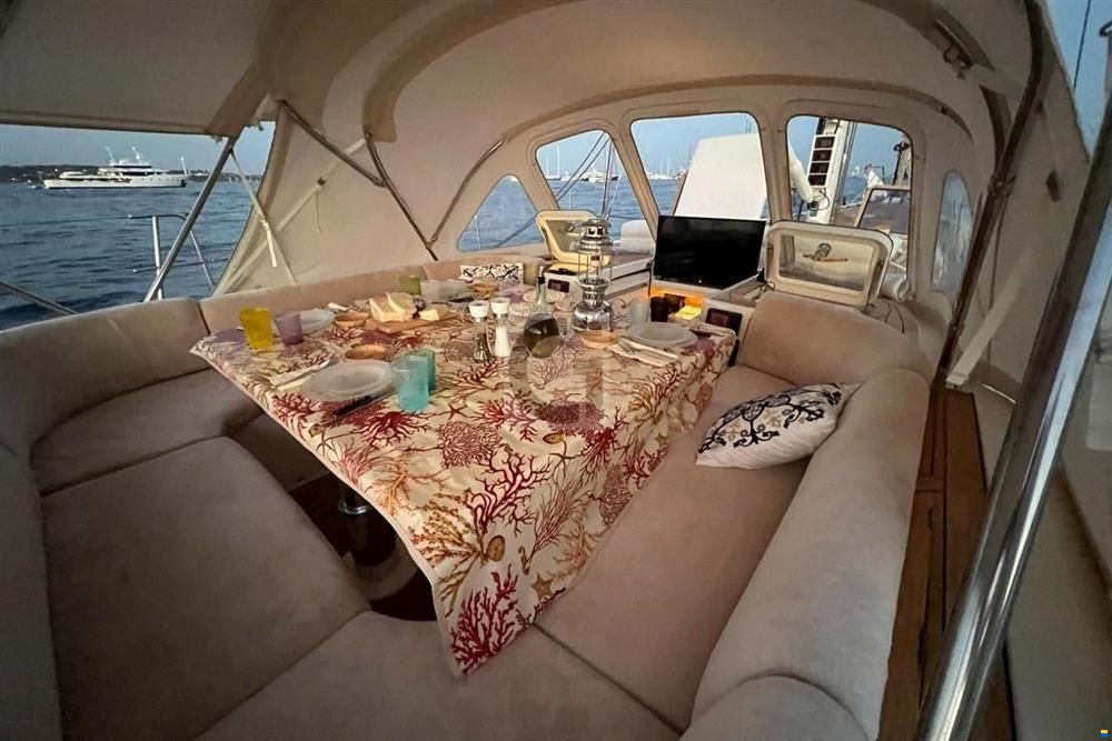 CN Yacht 2000 Felci FY71