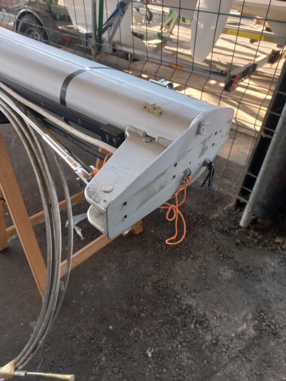 Mast (Solaris 44)