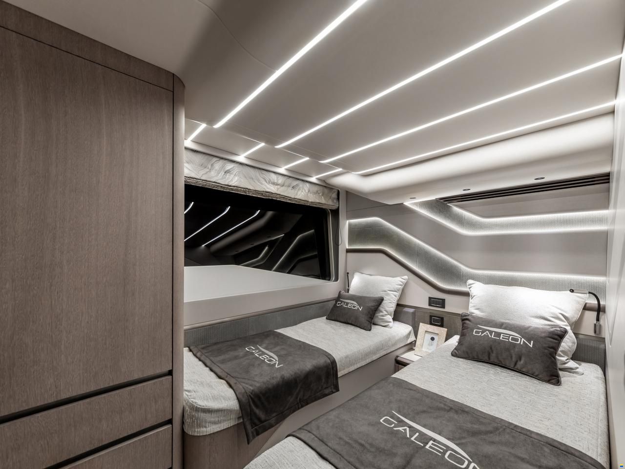 Galeon 800 FLY, 2026 NEW BOAT