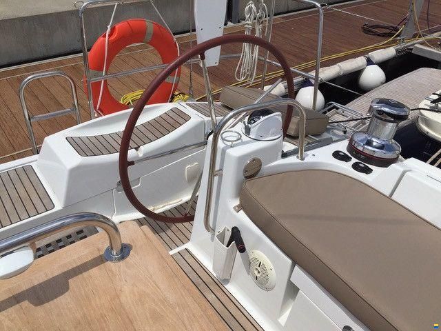 Jeanneau 53