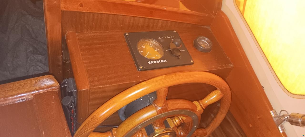 Holzmotorboot De Baron Grou
