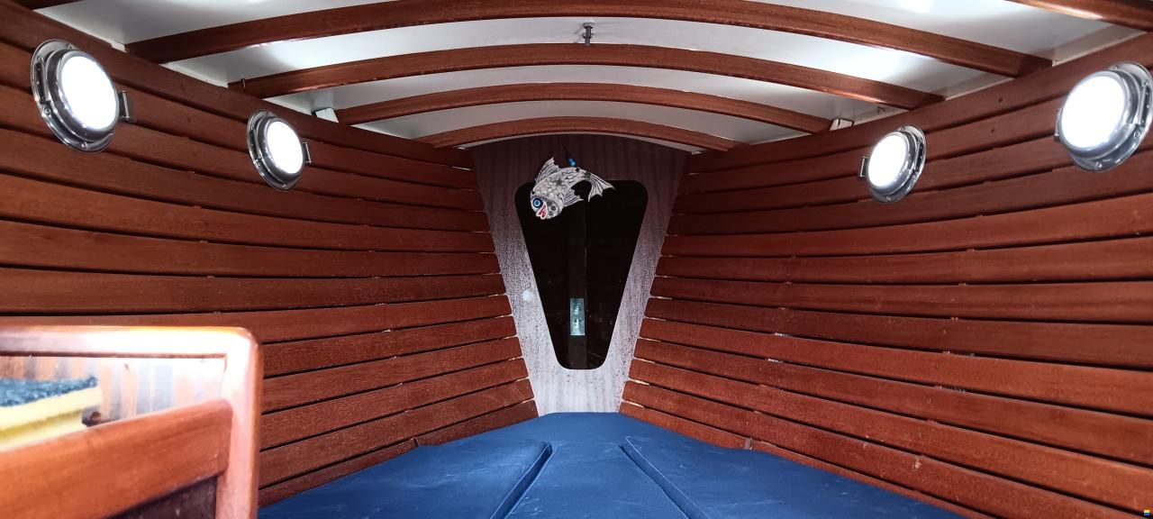 Holzmotorboot De Baron Grou
