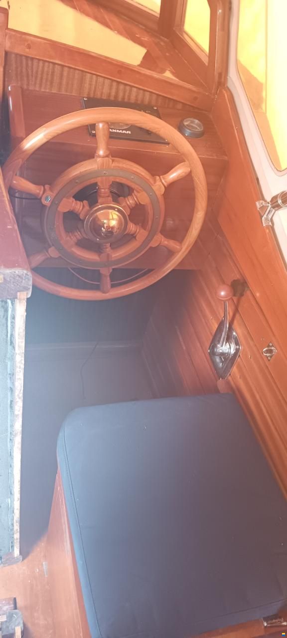 Holzmotorboot De Baron Grou