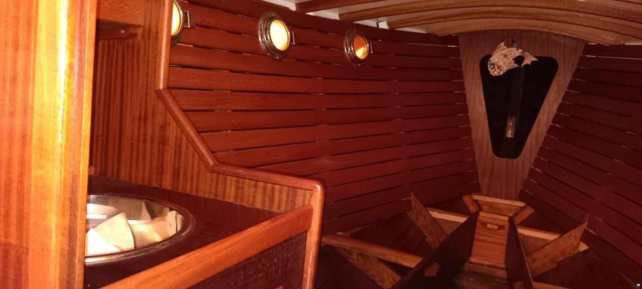 Holzmotorboot De Baron Grou