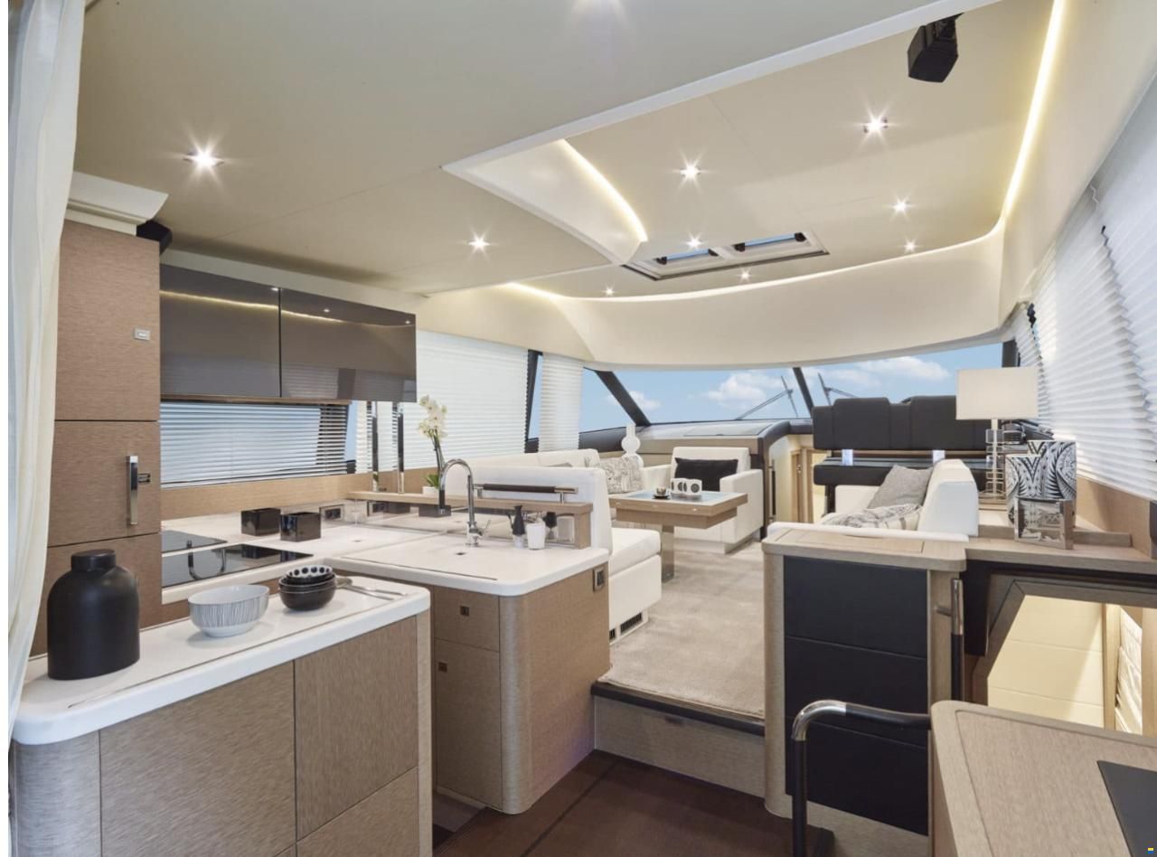 Prestige Yacht 500s