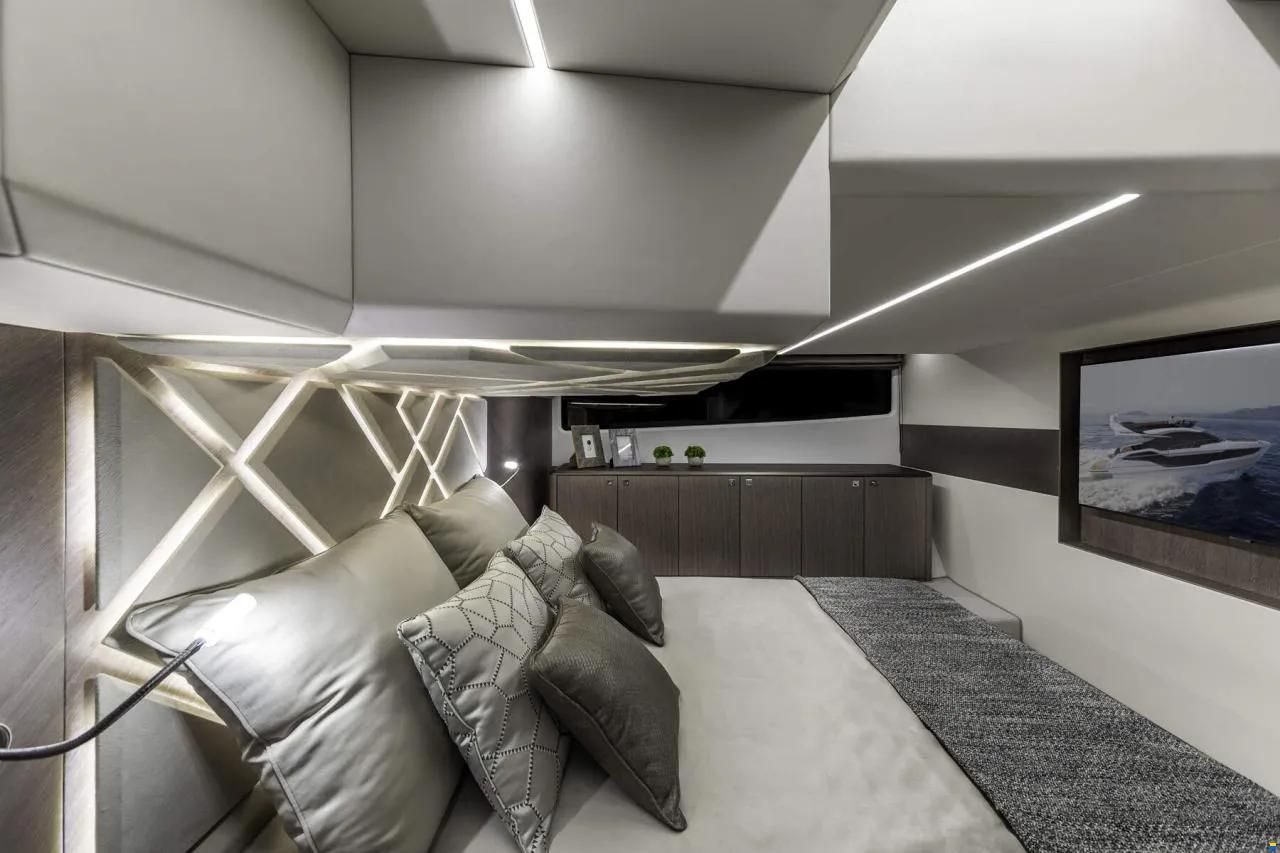 Galeon 440 Fly, 2026 &ndash; available soon