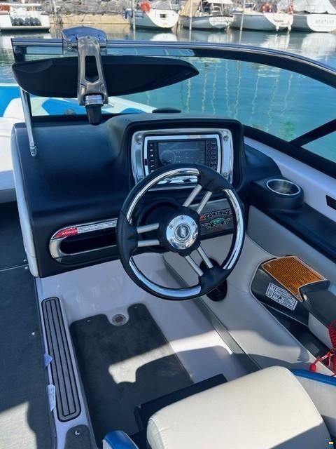 Nautique Super Air Nautique 230 Team Edition