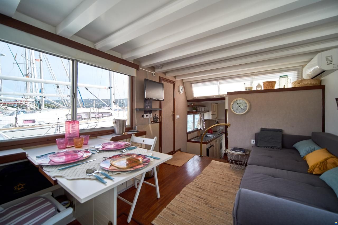 Houseboat
