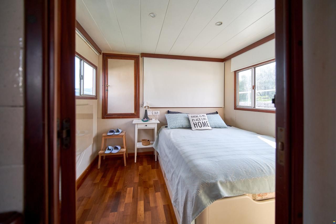 Houseboat