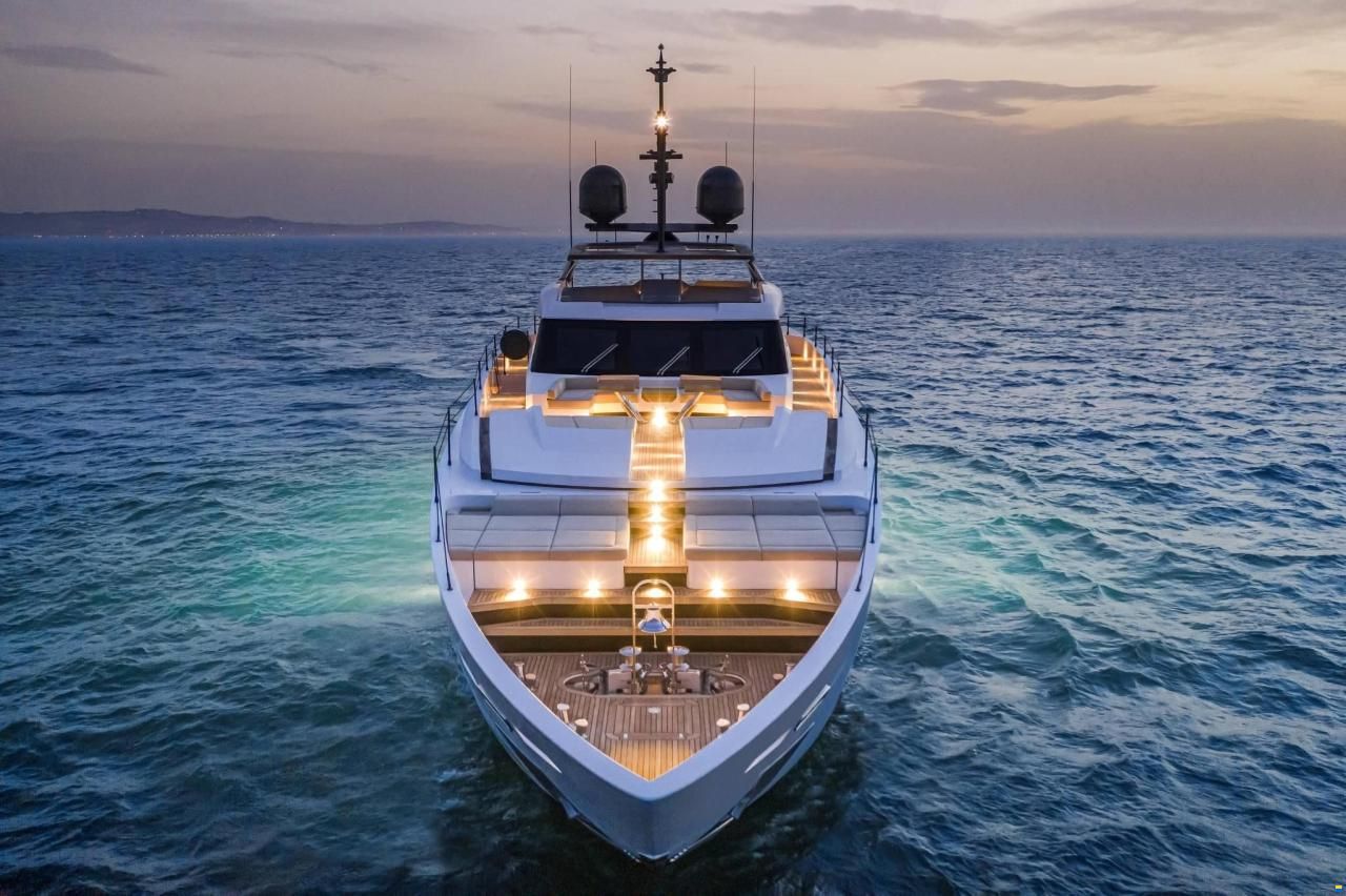 Custom Line 106