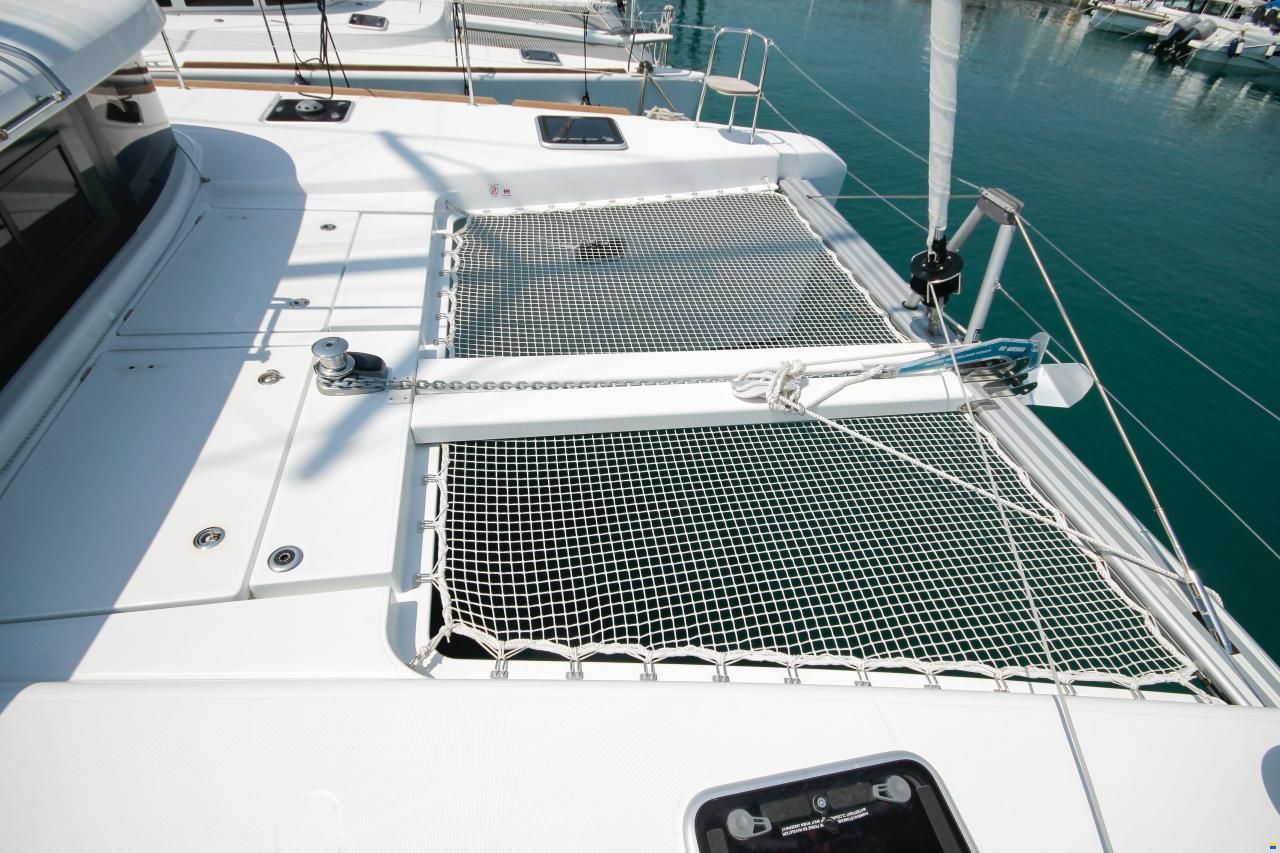 Lagoon 40
