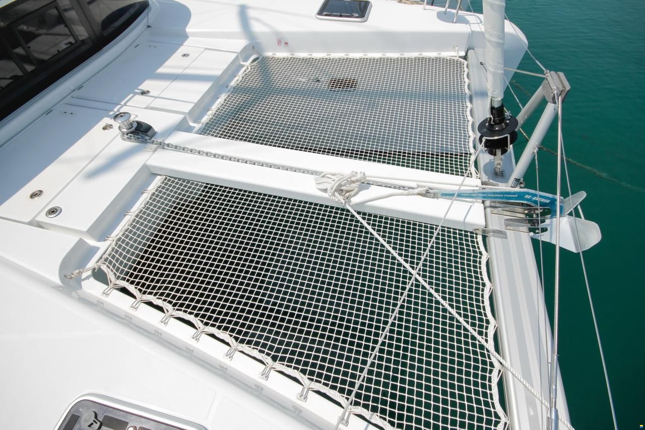Lagoon 40