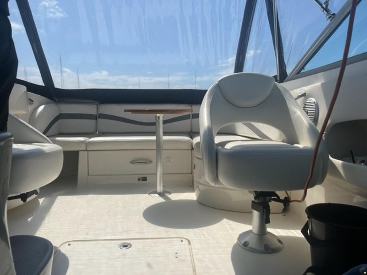 Bayliner Cuddy 802