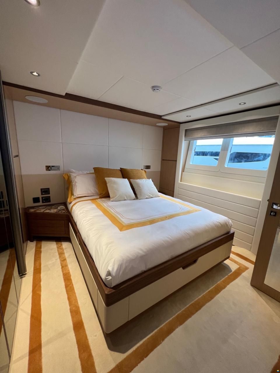 Gulf Craft Majesty 100