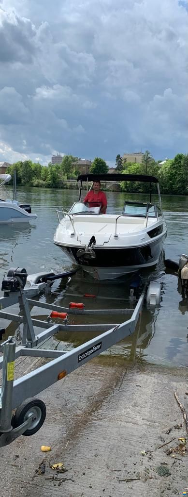 Sea Ray 230 Sun Sport