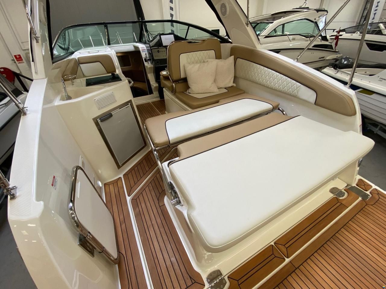 Bayliner Ciera 8