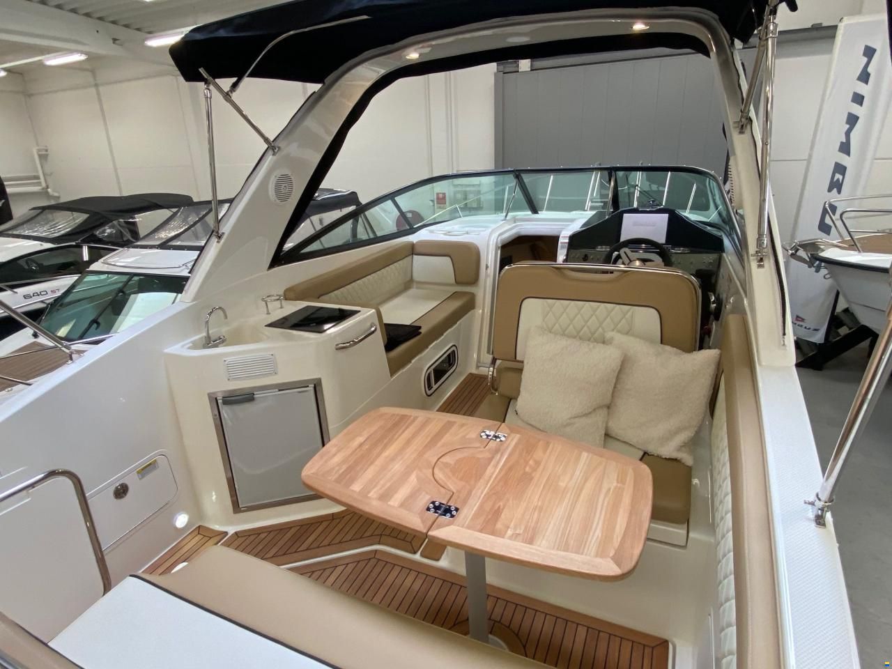Bayliner Ciera 8