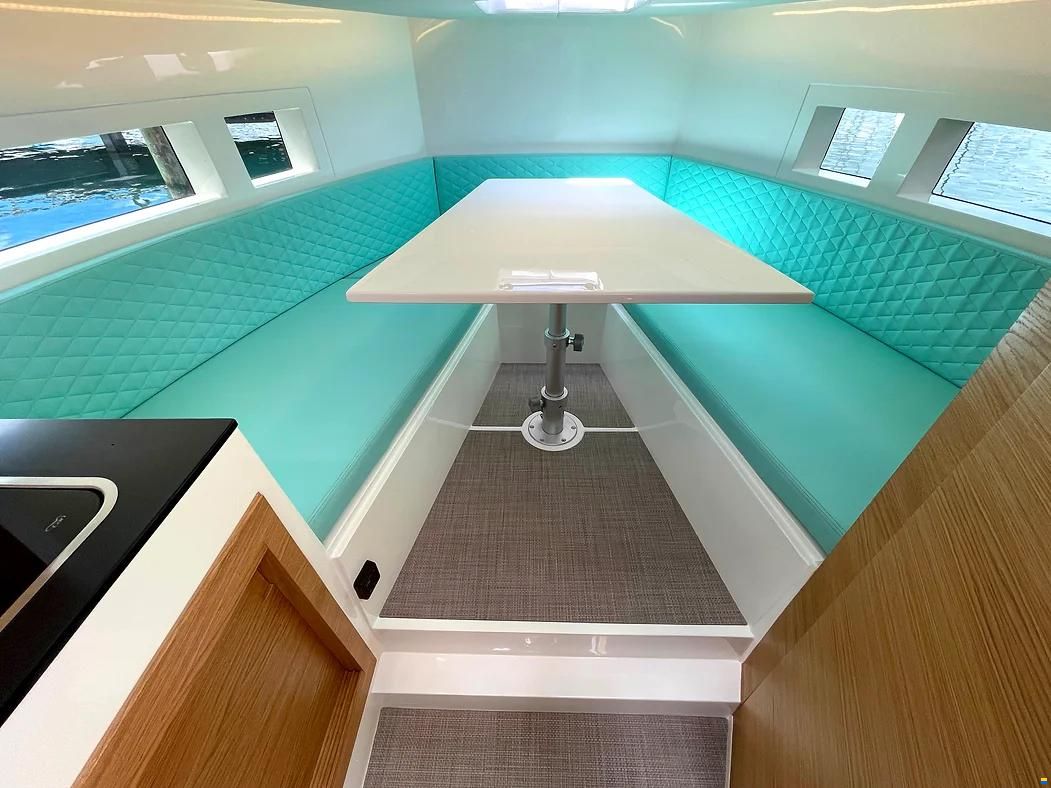 De Antonio D28 Cruiser