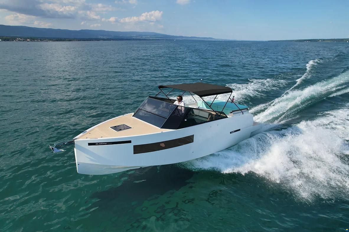 De Antonio D28 Cruiser