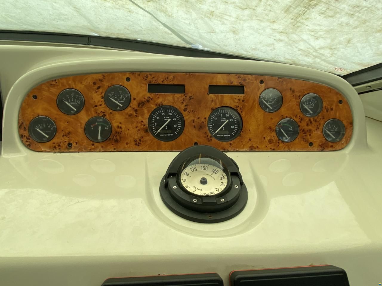 Sealine F43