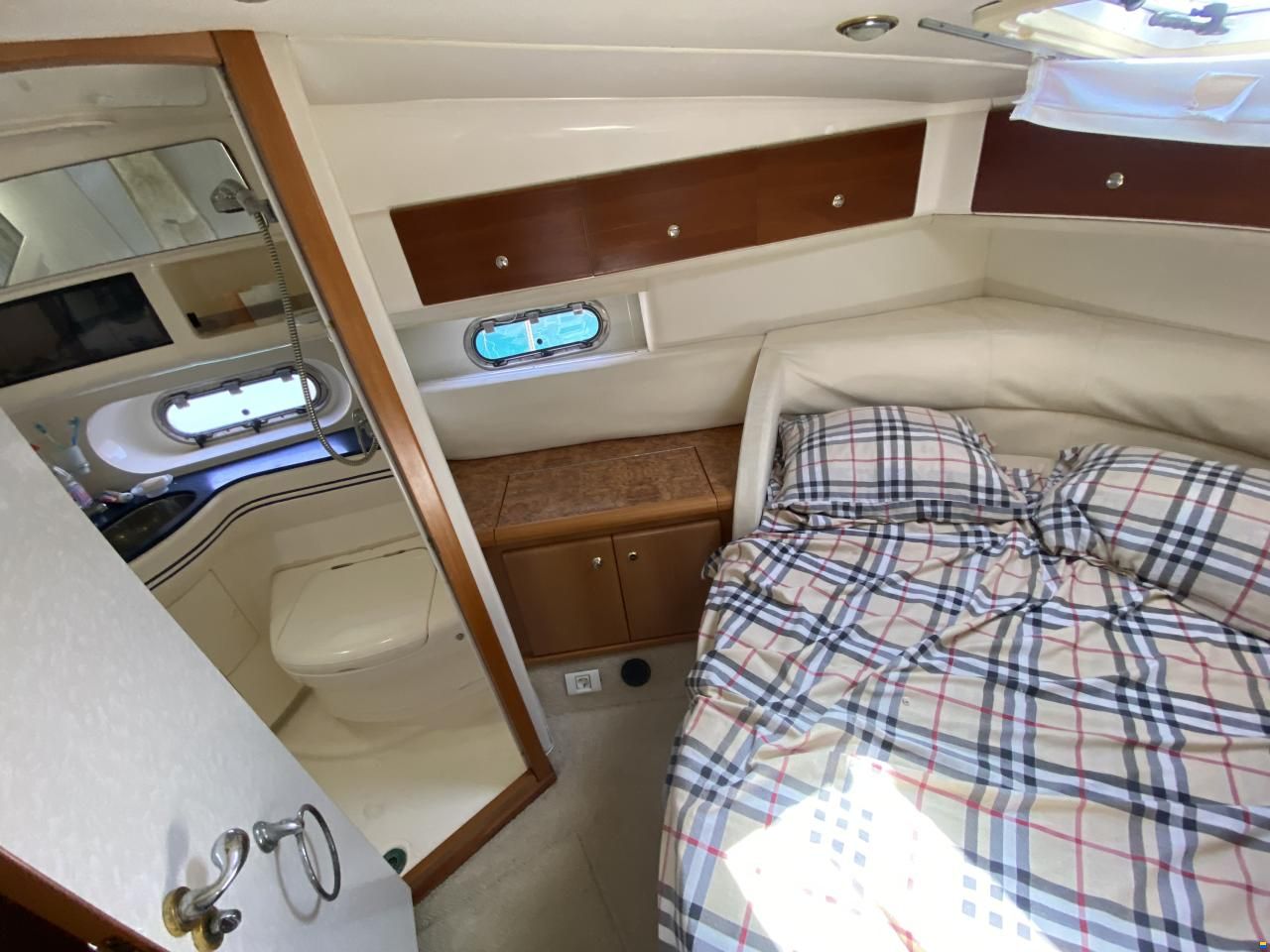 Sealine F43