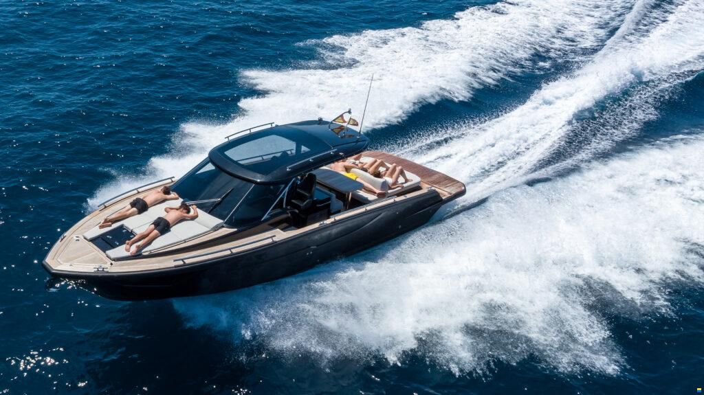 Focus Motor Yacht 37 mit LP Lago Maggiore/Bodensee