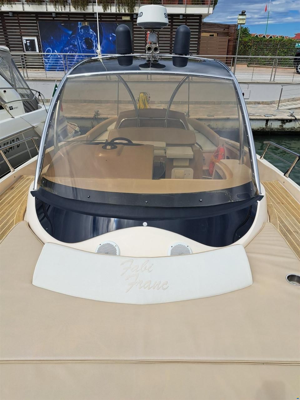 Man&ograve; 37 Gran Sport